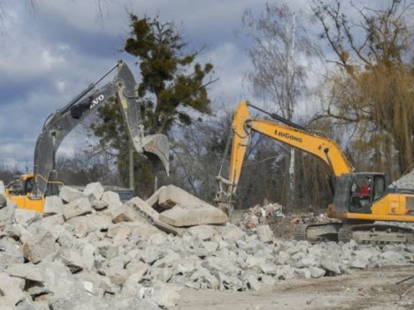 Гроші з-під завалів: як 8,2 мільйона тонн воєнного сміття перетворять на дешеві матеріали